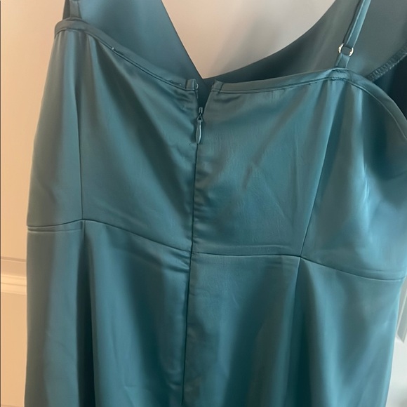 Sam Edelman Green Asymmetrical Slip Dress - Picture 4 of 4
